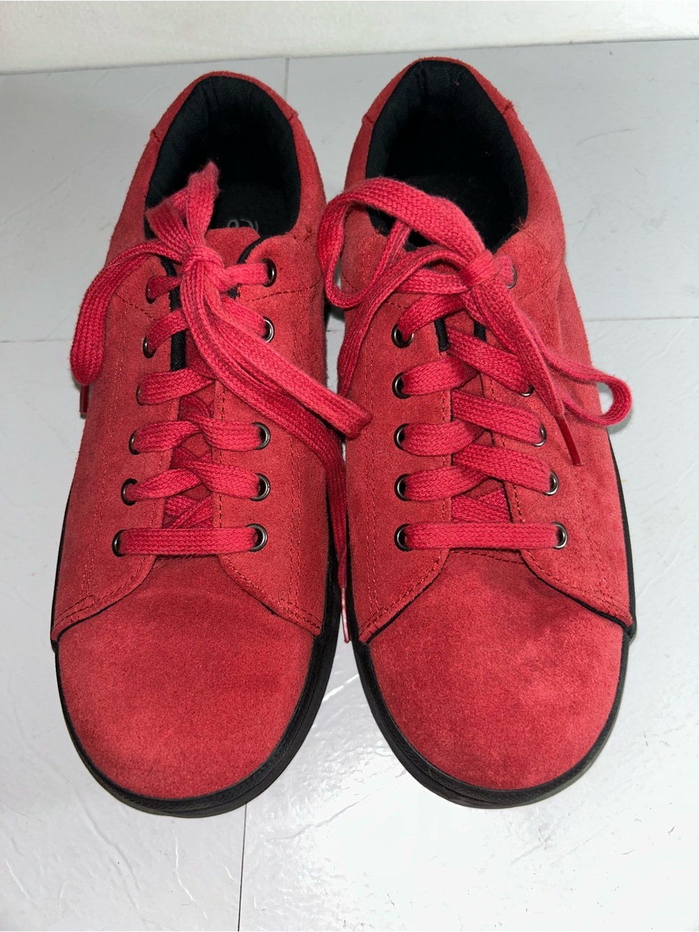 Aerosoles Scoopy Doo Women's Comfort Sneaker Red Suede 8.5 Lace Up Chunky Heel